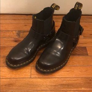 DR. MARTENS - WINCOX CHELSEA BOOTS